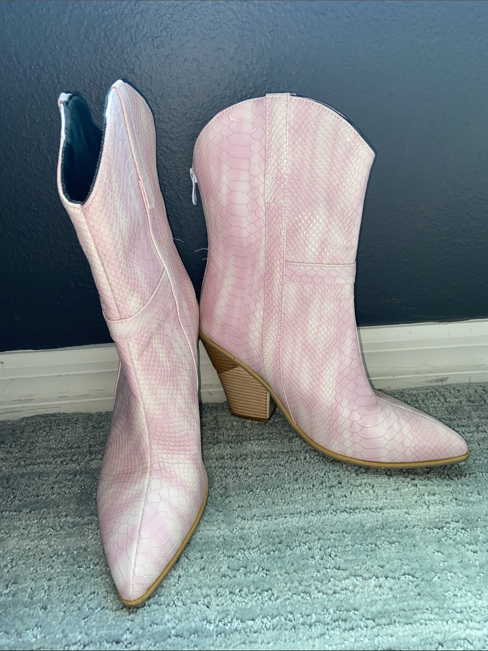 Women’s Pink Snake-Embossed Western Ankle Boots